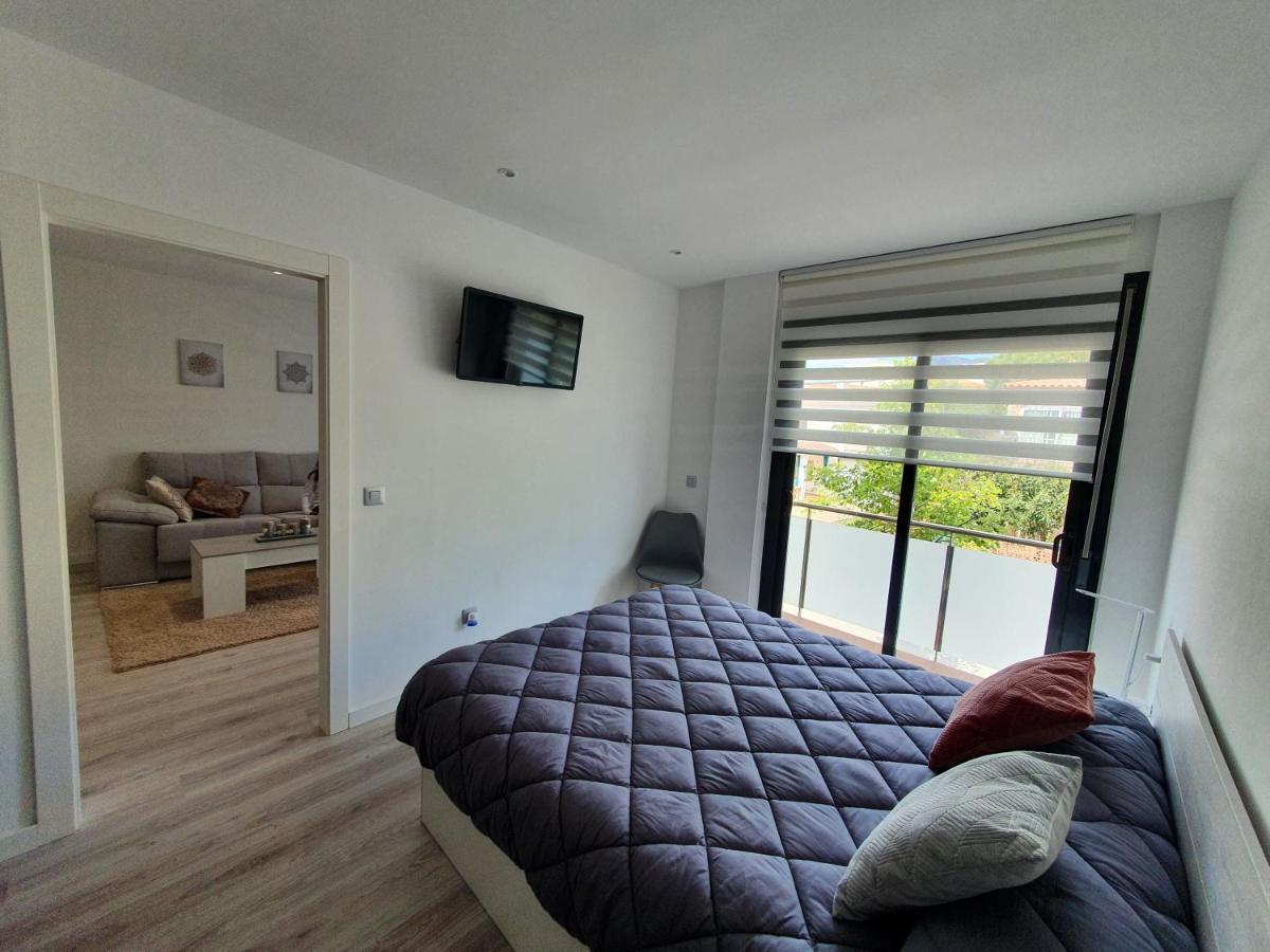 Moderno Duplex Comfort Roses Buitenkant foto