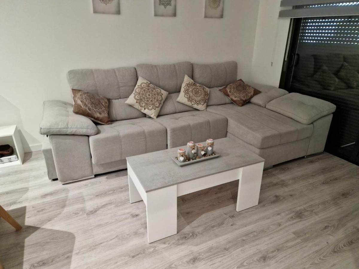 Moderno Duplex Comfort Roses Buitenkant foto